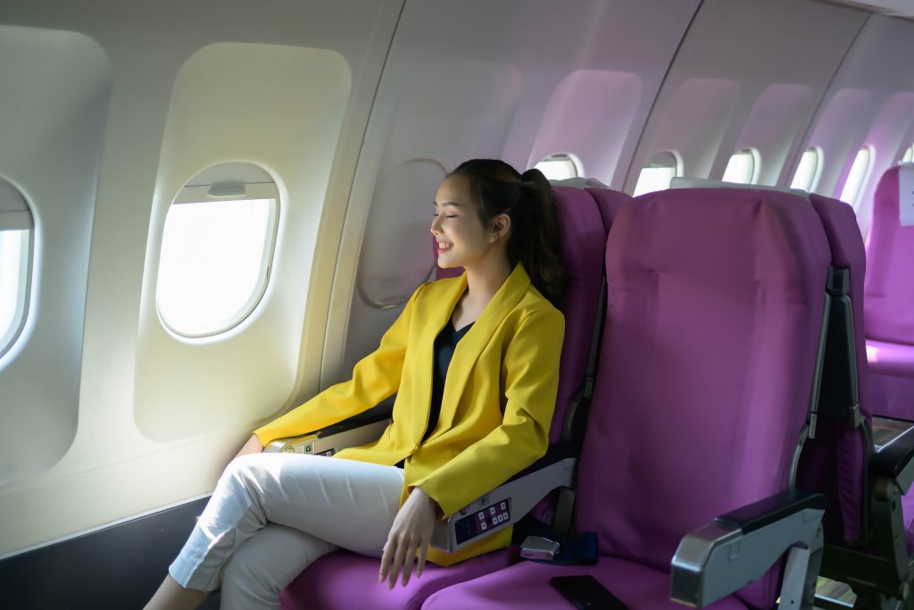 Fly low cost With-Low-Cost-Airlines-Seabeda.travel